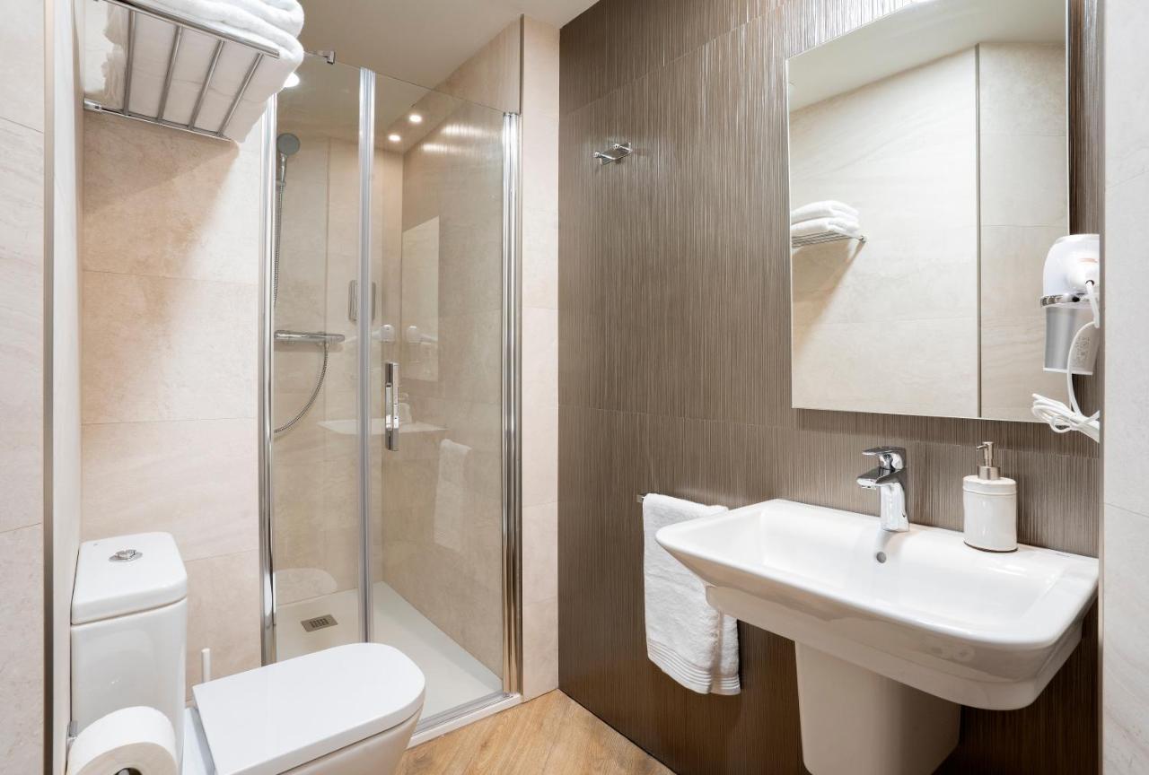 De La Guardia Suite 2 Oviedo Eksteriør billede